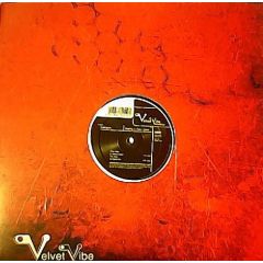 Halogen - Halogen - Floating In Outer Space - Velvet Vibe