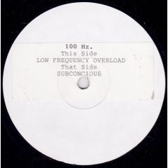 100 Hz - 100 Hz - Low Frequency Overload - White