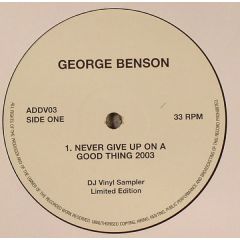 George Benson - George Benson - Never Give Up On A Good Thing - Addictive Vinyl