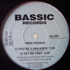 Mike Perras - Mike Perras - Heaven Above / Oom Jay - Bassic