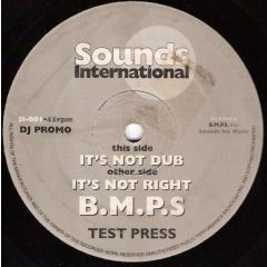 Whitney Houston - Whitney Houston - It's Not Right - Sounds International