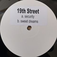 Eurythmics - Eurythmics - Sweet Dreams (2003 Remix) - 19th Street