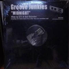 Groove Junkies - Groove Junkies - Midnight - MoreHouse Records