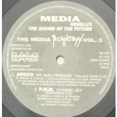Media Records - Media Records - The Media Technotraxx Volume 1 - Media