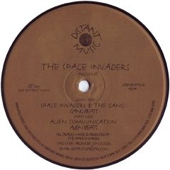 Space Invaders Present - Space Invaders Present - Space Invaders & The Gang - Distant Music