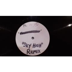 Fade & Heatwave - Fade & Heatwave - Sky High / On A High (Remixes) - Essential Platinum