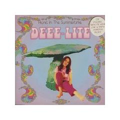 Deee-Lite - Deee-Lite - Picnic In The Summertime - Elektra
