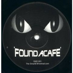 Alieneye - Alieneye - Found A Cafe - White