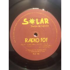 Radio 101 - Radio 101 - Quark Express - 	Solar Vinyl For Pleasure