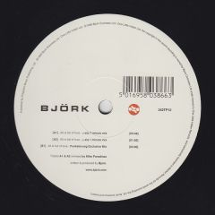 Bjork - Bjork - All Is Full Of Love - One Little Indian