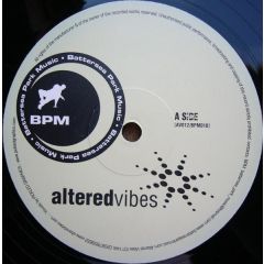 Hundred Strong Featuring Joseph Malik - Hundred Strong Featuring Joseph Malik - All Aint The Same - Altered Vibes