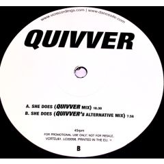 Quivver (Stoneproof) - Quivver (Stoneproof) - She Does - Vc Recordings