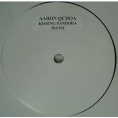 Aaron Ochoa - Aaron Ochoa - Kissing Pandora - White