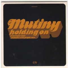 Mutiny - Mutiny - Holding On - Underwater