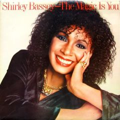 Shirley Bassey - Shirley Bassey - The Magic Is You - United Artists Records