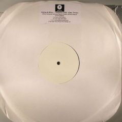 Kobbe & Nitro - Kobbe & Nitro - America (2005 - Disc 3) - Pure Music