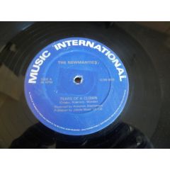 The Newmantics - The Newmantics - Tears Of A Clown - Music International Records