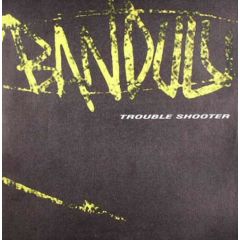 Bandulu - Trouble Shooter - Blanco Y Negro