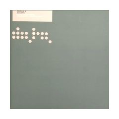 Ralphie B - Ralphie B - Massive (Remix) - Data