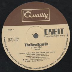 Orbit Feat. Carol Hall - Orbit Feat. Carol Hall - The Beat Goes On - Quality
