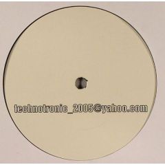 D.O.N.S. - Pump Up The Jam (2005 Remix) - Not On Label (Technotronic)