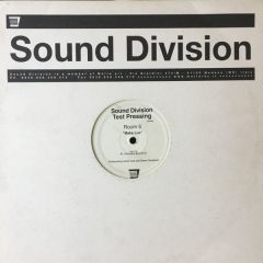 Room 5 - Room 5 - Make Luv - Sound Division