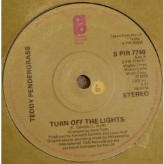 Teddy Pendergrass - Teddy Pendergrass - Turn Off The Lights - Philadelphia International Records