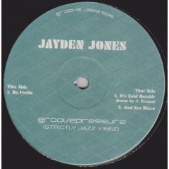 Jayden Jones - Jayden Jones - It's Cold Outside - Groovepressure