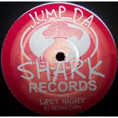 Indeep Vs Martina Acuna - Indeep Vs Martina Acuna - Last Night A DJ Let You Get Away - Jump Da Shark