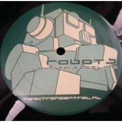 M.A.D - M.A.D - Love This Feeling - Robot