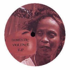 Bass Dominators & DJ One Eye - Bass Dominators & DJ One Eye - It's Not Right - Criminal Records