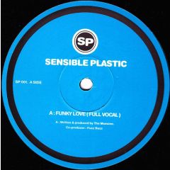 Memzee - Memzee - Funky Love - Sensible Plastic