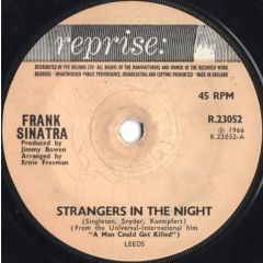 Frank Sinatra - Frank Sinatra - Strangers In The Night - Reprise