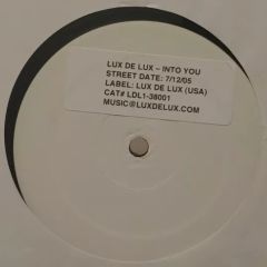 Lux De Lux Ft Jennie L - Lux De Lux Ft Jennie L - Into You - Lux De Lux