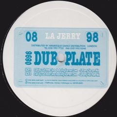 Dub Plate Divas Ft Karmen Lowe - Dub Plate Divas Ft Karmen Lowe - Stay - 0898 Dub Plate
