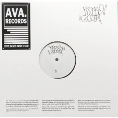 Retrogott - Retrogott - Funky Beats And A Supersonic Turbojet - ava.
